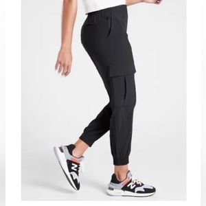 Athleta Chelsea Utility Jogger